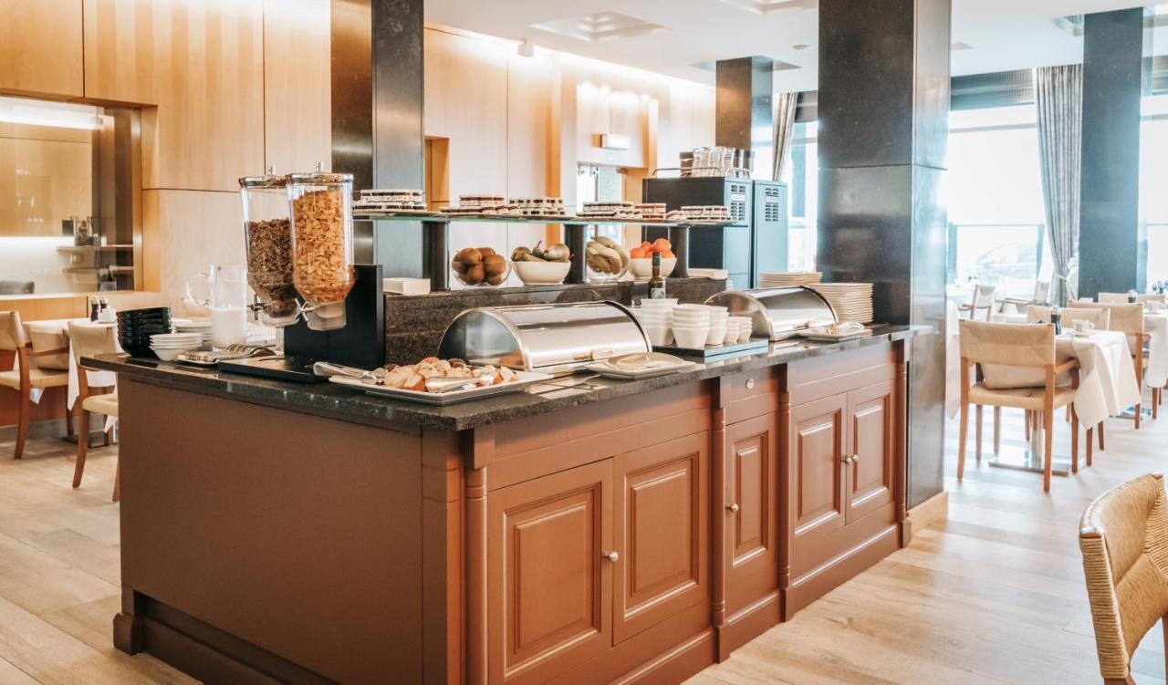 Hotel Riant-Sejour By Wp Hotels (Adults Only) Бланкенберге Экстерьер фото